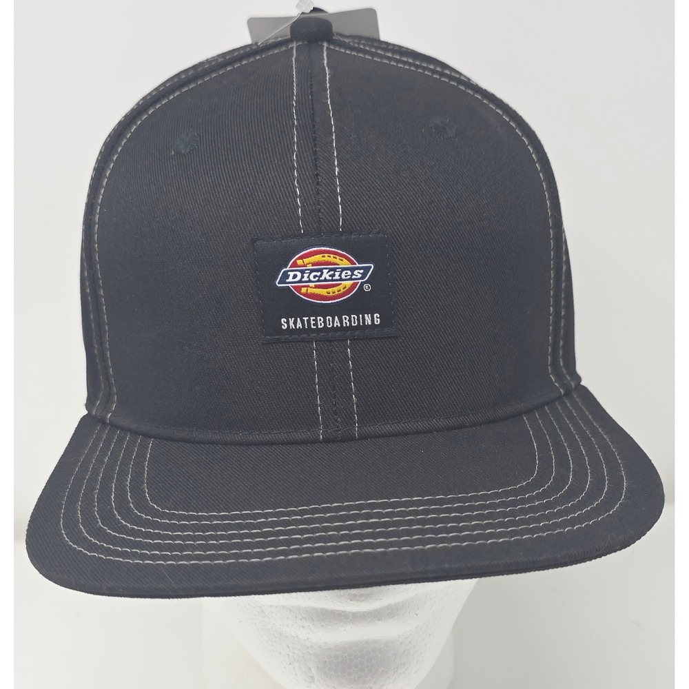 Dickies Skateboarding Snapback Hat Mens Black Contrast Stitch Cap Flat Bill NWT‎